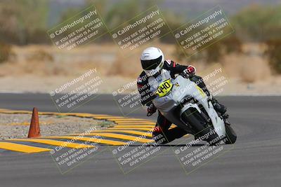 media/Sep-11-2022-SoCal Trackdays (Sun) [[81b7e951af]]/Turn 5 (1110am)/